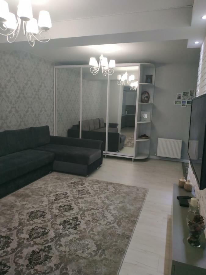 Apartament Lux Sect. Riscani Chisinau Exterior photo